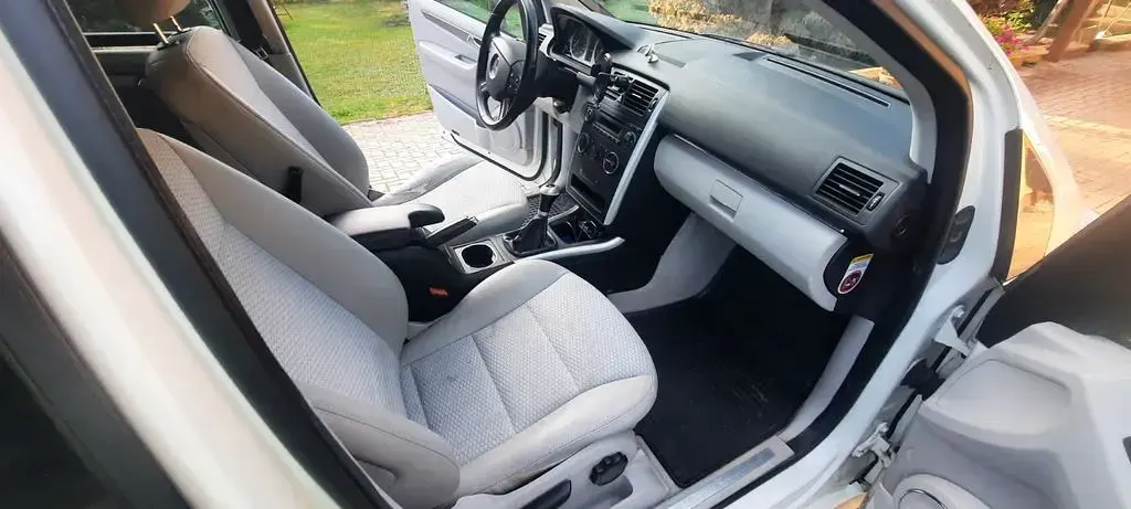 Gebraucht Mercedes B150 95 PS (69 kW) 2008 Weiß Van / Kleinbus