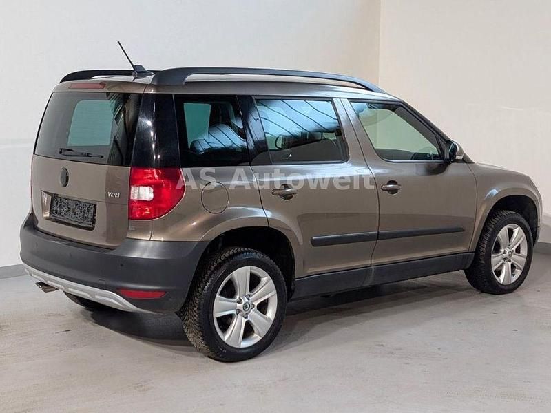 Gebraucht Skoda Yeti Experience 105 PS (77 kW) 2011 Braun SUV