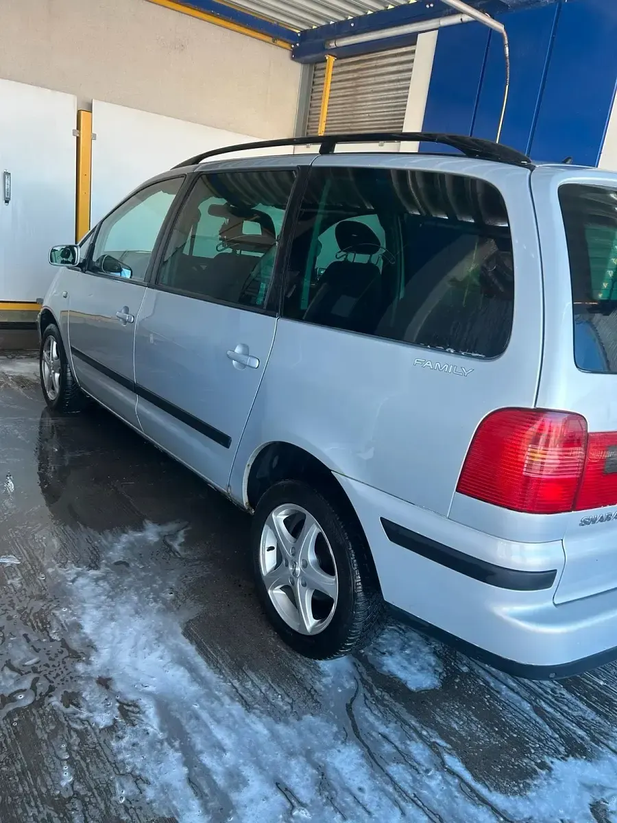 Gebraucht VW Sharan 115 PS (84 kW) 2003 Van / Kleinbus