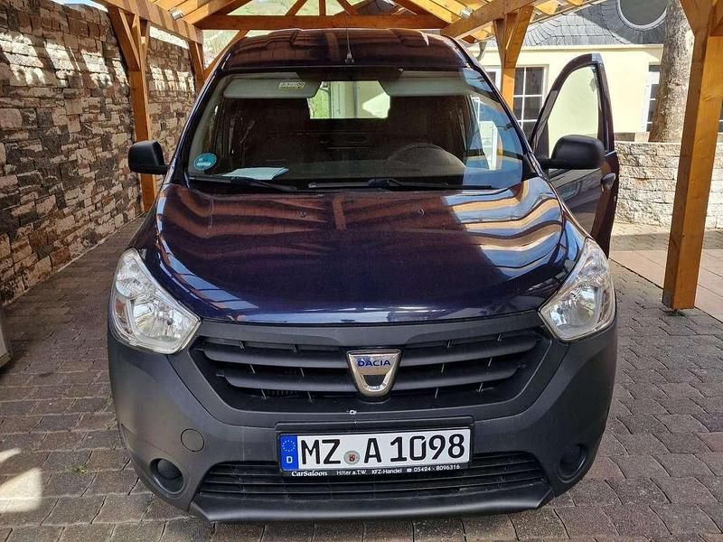Gebraucht Dacia Dokker Express Ambiance 116 PS (85 kW) 2015 Blau Van
