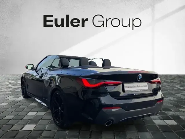 Gebraucht BMW 430 Cabriolet Performance 286 PS (210 kW) 2023 Saphirschwarz metallic Cabrio