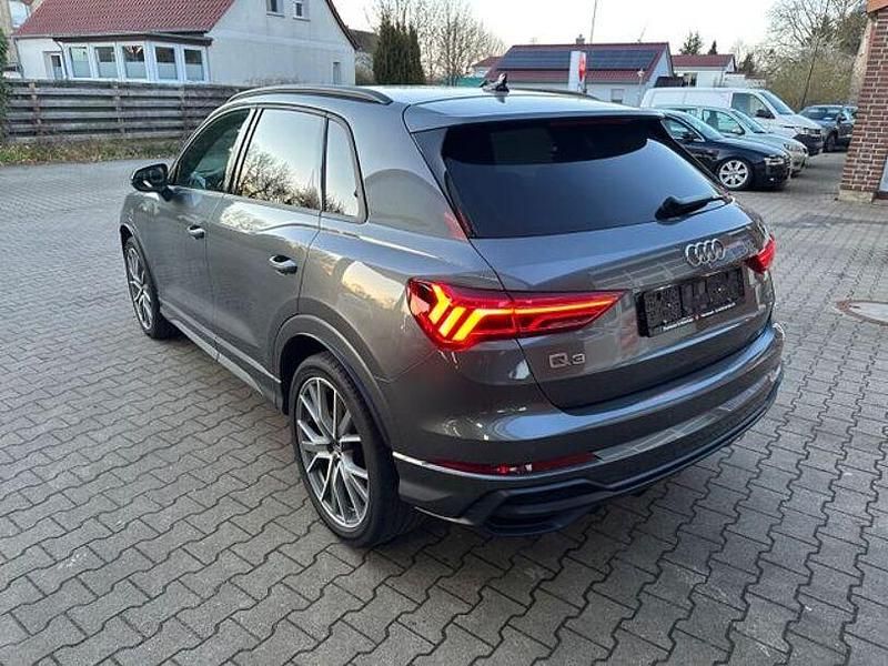 Gebraucht Audi Q3 S-Line 190 PS (139 kW) 2019 Grau SUV