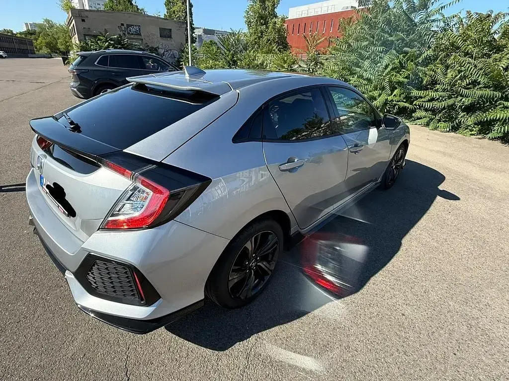 Gebraucht Honda Civic Sport Plus 182 PS (133 kW) 2018 Silber Limousine