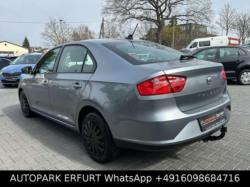 Gebraucht Seat Toledo Style 105 PS (77 kW) 2013 Grau Kleinwagen