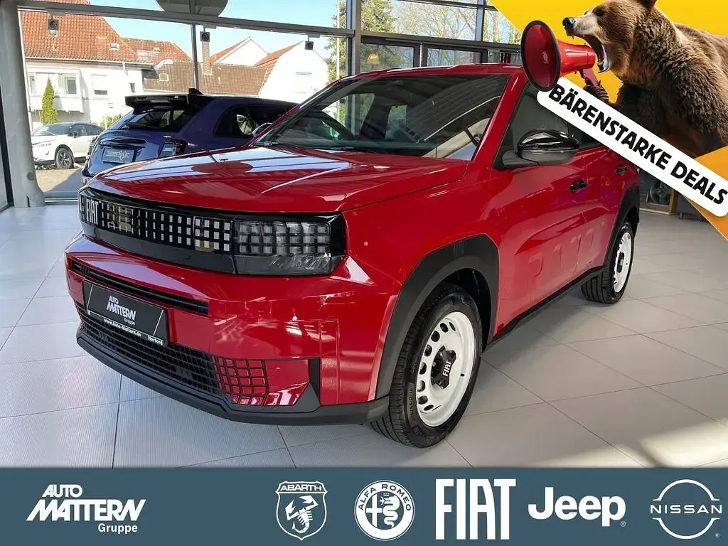 Używany Fiat Grande Panda Red 83 kW (113 KM) 2025 Hatchback