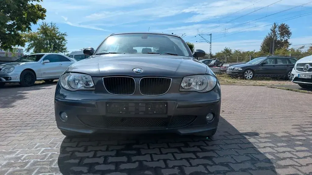 Gebraucht BMW 116 116 PS (85 kW) 2004 Grau Kleinwagen