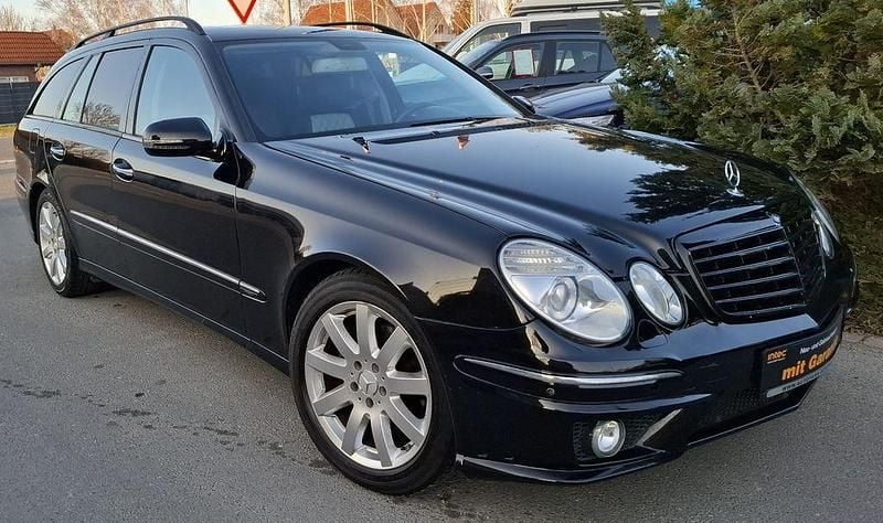 Schwarz Gebraucht 2007 Mercedes E280 Limousine | 6.800 € (Fairer Preis) - Bild 1/4