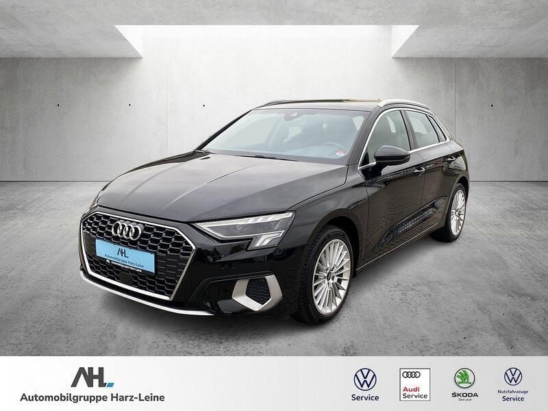 Schwarz Gebraucht 2023 Audi A3 Sportback Advanced Limousine | 29.695 € (Superpreis) - Bild 1/4