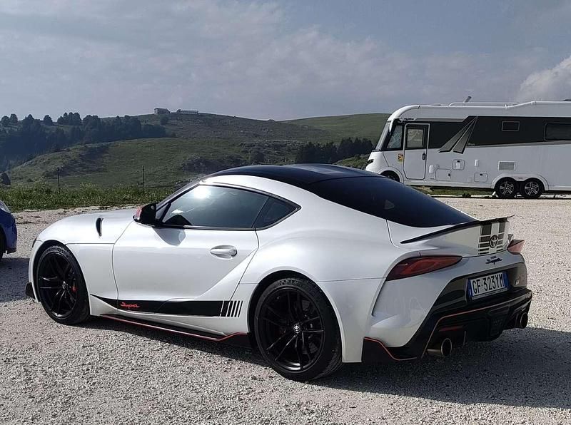 Gebraucht Toyota Supra 258 PS (189 kW) 2021 Weiß Coupé