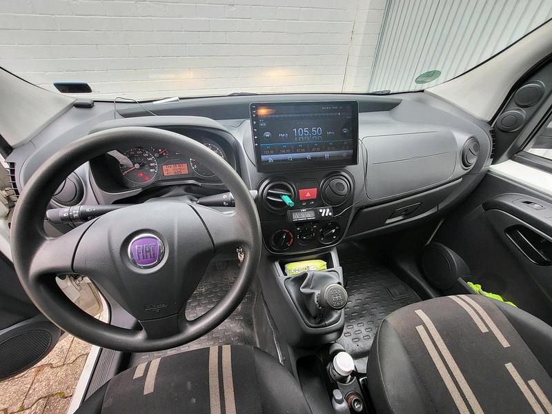 Weiß Gebraucht 2009 Fiat Fiorino Van | 3.600 € - Bild 1/4
