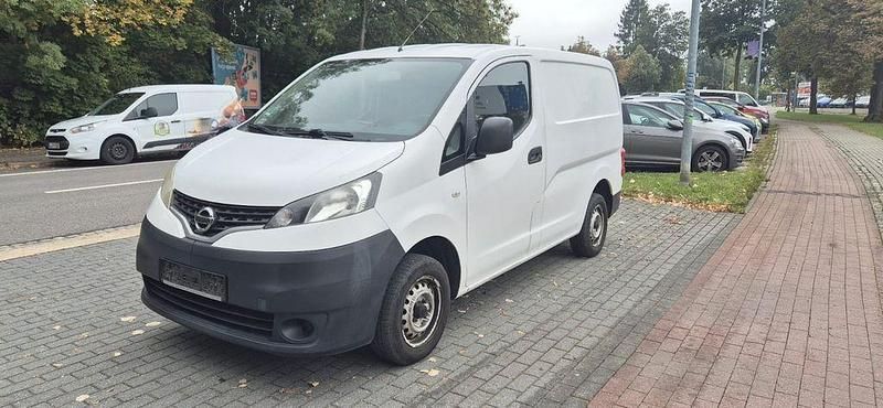 Weiß Gebraucht 2013 Nissan NV200 Van / Kleinbus | 6.999 € (Fairer Preis) - Bild 1/4