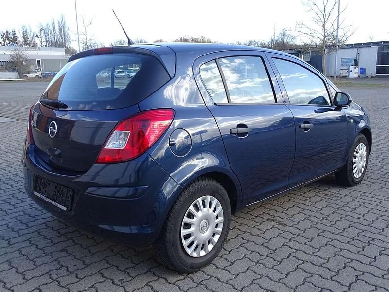 Gebraucht Opel Corsa 65 PS (47 kW) 2015 Blau Kleinwagen