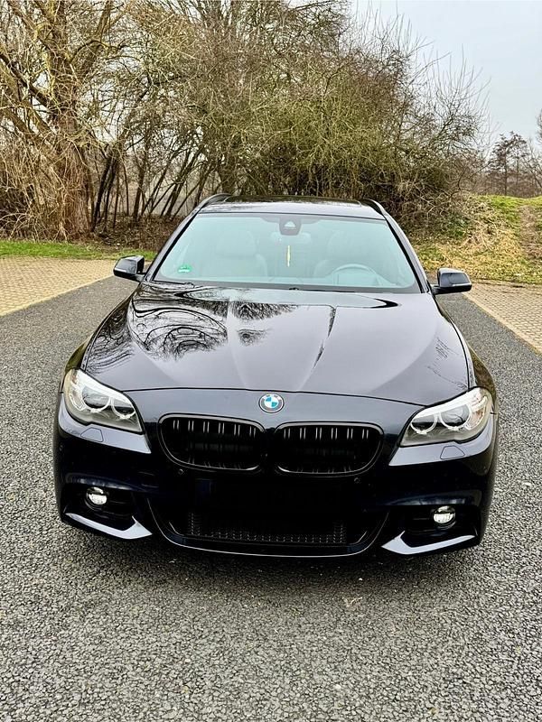Gebraucht 2014 BMW 530 Kombi | 21.000 € - Bild 1/4
