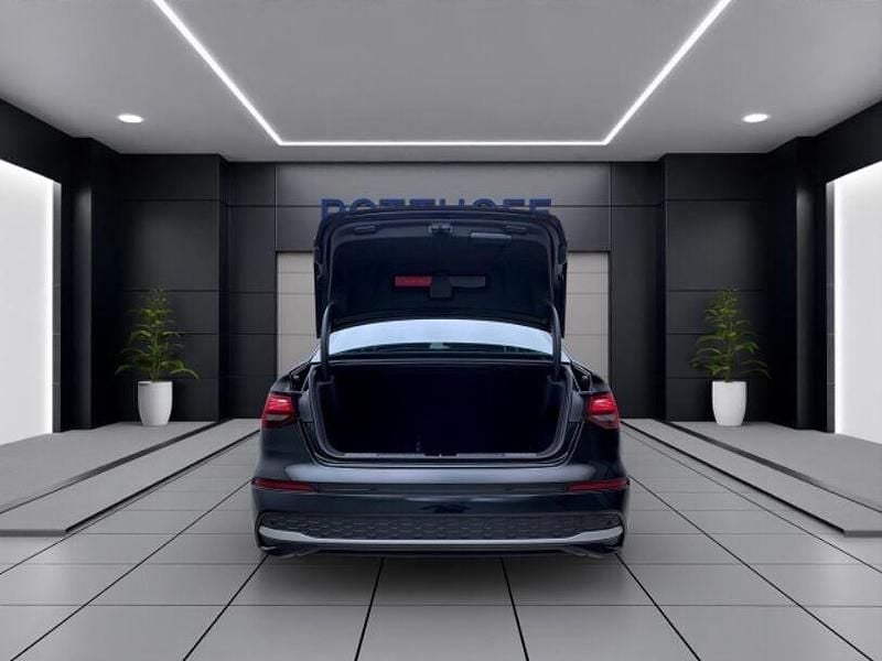 Gebraucht Audi A3 Advanced 150 PS (110 kW) 2025 Schwarz Limousine