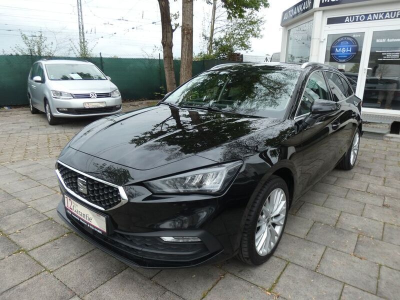 Mitternachtsschwarz Gebraucht 2021 Seat Leon XCELLENCE Kombi | 15.900 € (Fairer Preis) - Bild 1/4