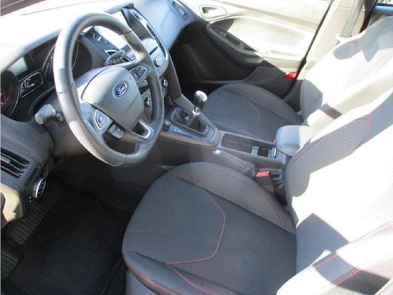 Usata Ford Focus 150 CV (110 kW) 2017 Nero Berlina