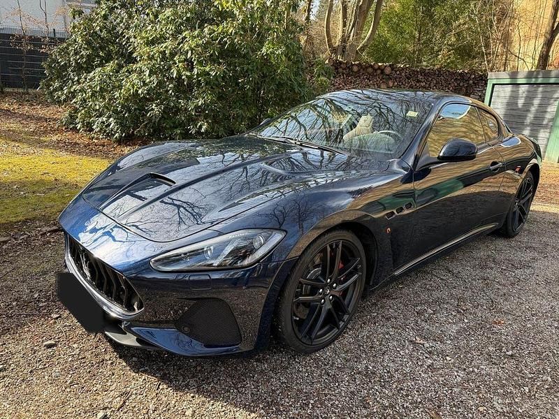 Blau Gebraucht 2018 Maserati Granturismo Coupé | 89.999 € - Bild 1/4