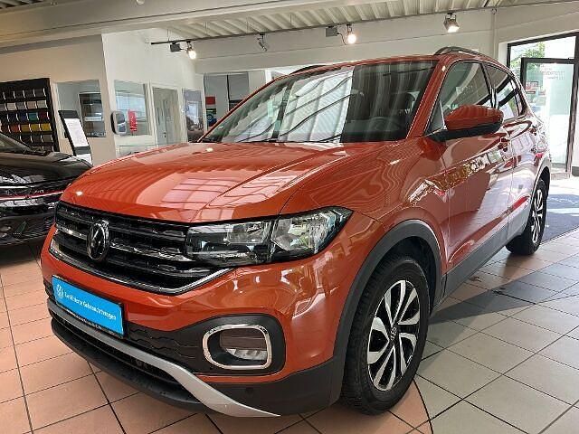 Gebraucht VW T-Cross Active 110 PS (80 kW) 2023 Energetic orange metallic SUV