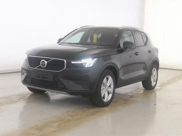 Onyx black / metallic Gebraucht 2025 Volvo XC40 Core SUV | 35.450 € (Guter Preis) - Bild 1/4