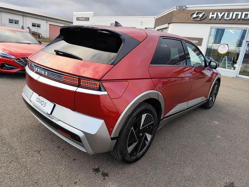 Gebraucht Hyundai Ioniq Techniq 167 kW (228 PS) 2025 Rot Kleinwagen
