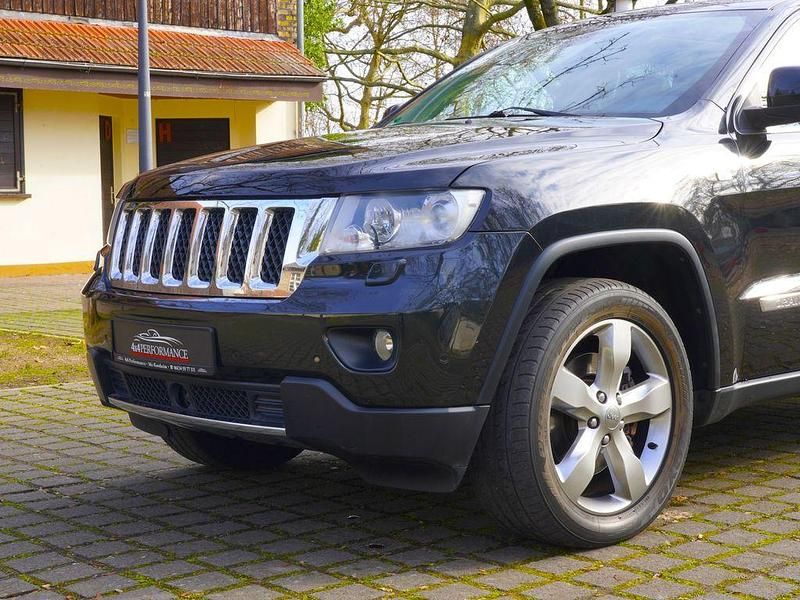 Gebraucht Jeep Grand Cherokee Overland 241 PS (177 kW) 2012 Grau SUV