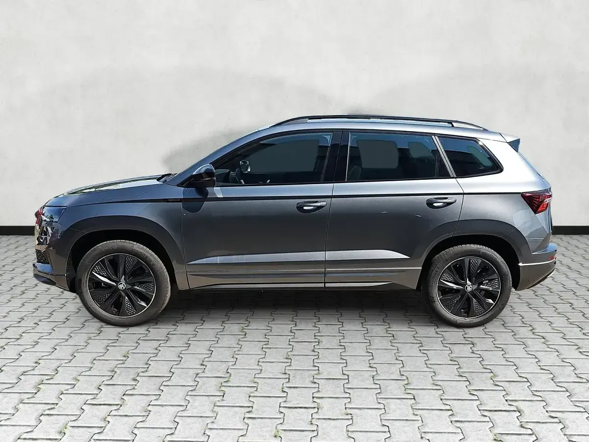 Neu Skoda Karoq SportLine 190 PS (139 kW) 2026 Steelgrau SUV