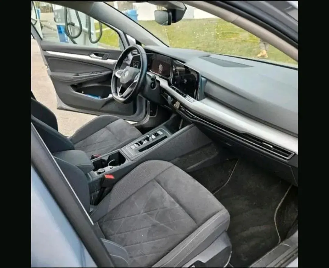 Gebraucht VW Golf VII Life 150 PS (110 kW) 2020 Grau Kleinwagen