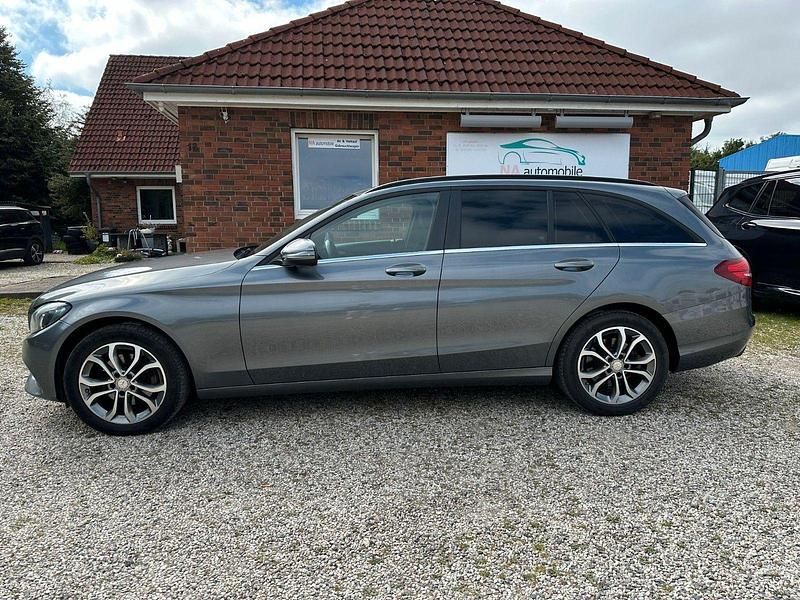 Second-hand Mercedes C220 170 CP (125 kW) 2017 Gri Break