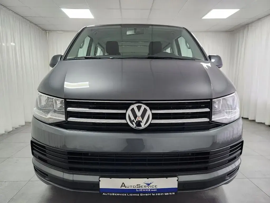 Gebraucht VW Multivan Comfortline 204 PS (150 kW) 2017 Indiumgrau metallic Van / Kleinbus