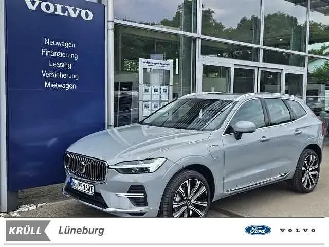 Grau Gebraucht 2025 Volvo XC60 Plus SUV | 60.909 € (Etwas zu teuer) - Bild 1/4