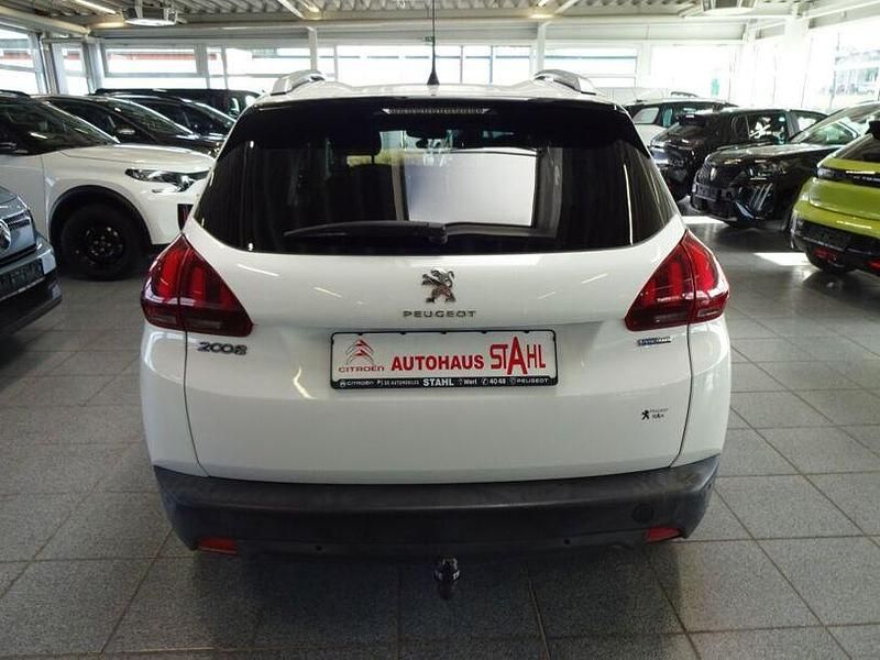 Gebraucht Peugeot 2008 110 PS (80 kW) 2017 Weiß SUV