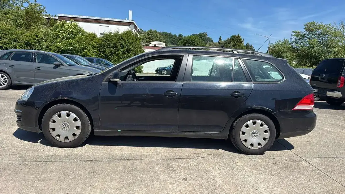 Usata VW Golf VI Trendline 105 CV (77 kW) 2009 Nero Utilitaria