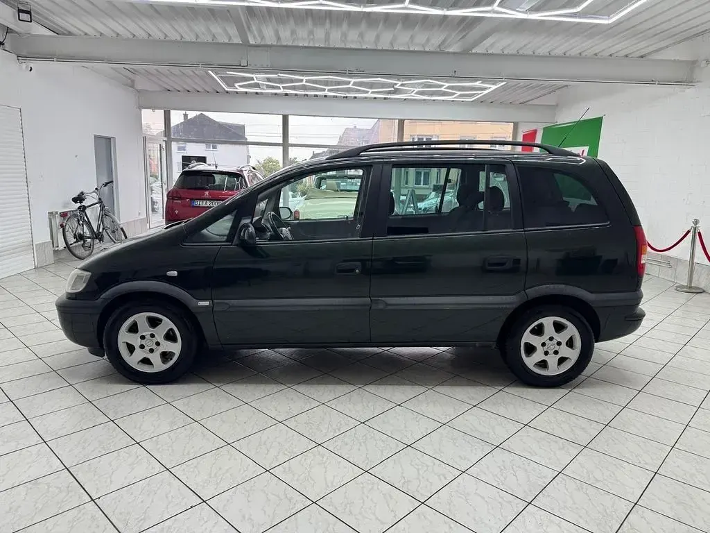 Gebraucht Opel Zafira Elegance 147 PS (108 kW) 2001 Grün Van / Kleinbus