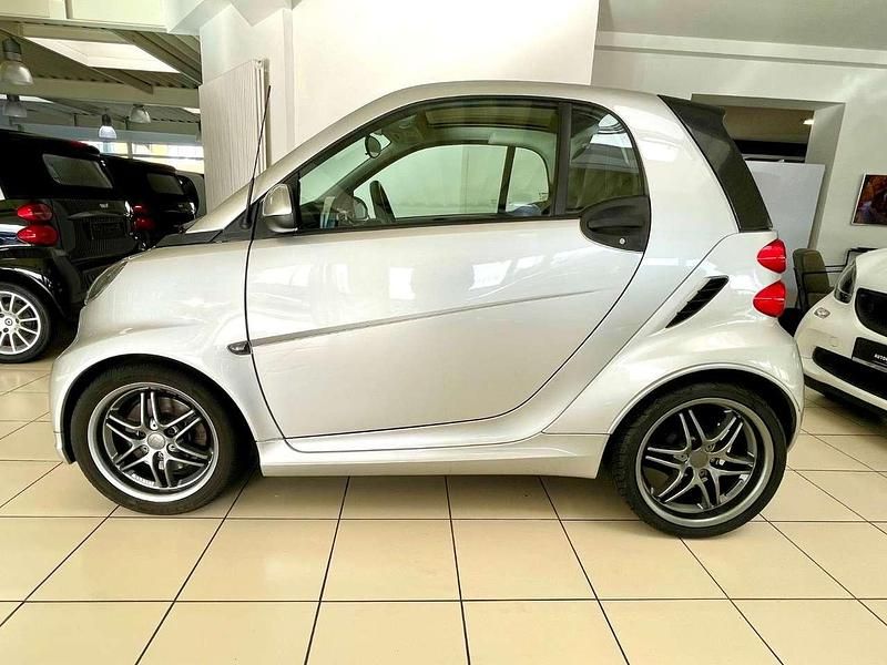 Silber Gebraucht 2014 Smart ForTwo Coupé Brabus Xclusive Coupé | 12.990 € - Bild 1/4