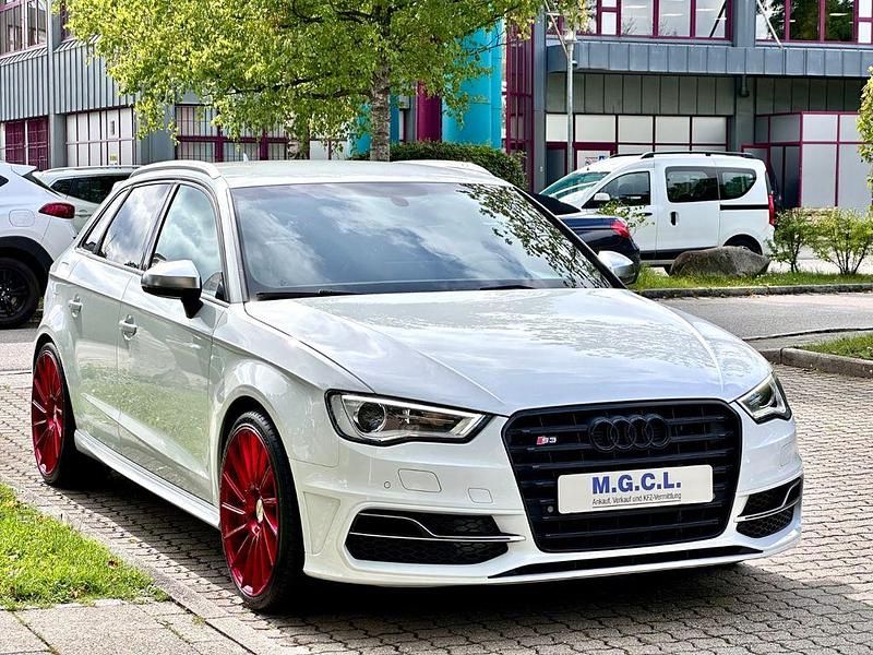Gebraucht Audi S3 Sport 300 PS (220 kW) 2015 Weiß Limousine