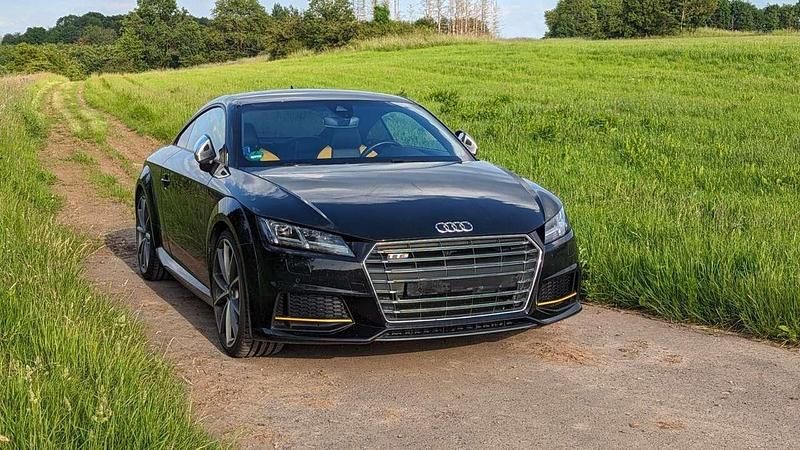 Schwarz Gebraucht 2018 Audi TTS Exclusive Coupé | 34.999 € (Fairer Preis) - Bild 1/4