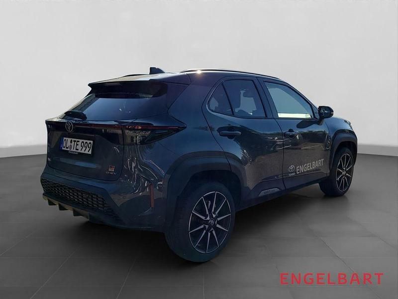 Gebraucht Toyota Yaris Cross Sport 131 PS (96 kW) 2025 Grau SUV