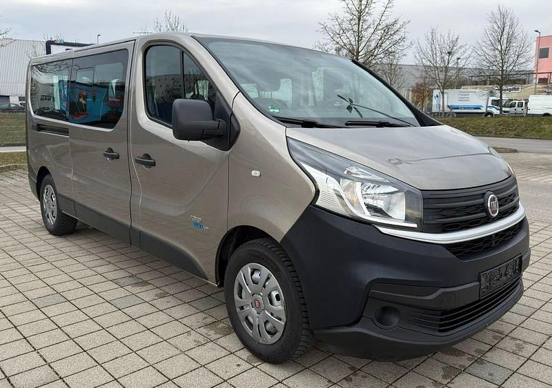 Gebraucht Fiat Talento Basis 125 PS (91 kW) 2018 Braun Van / Kleinbus