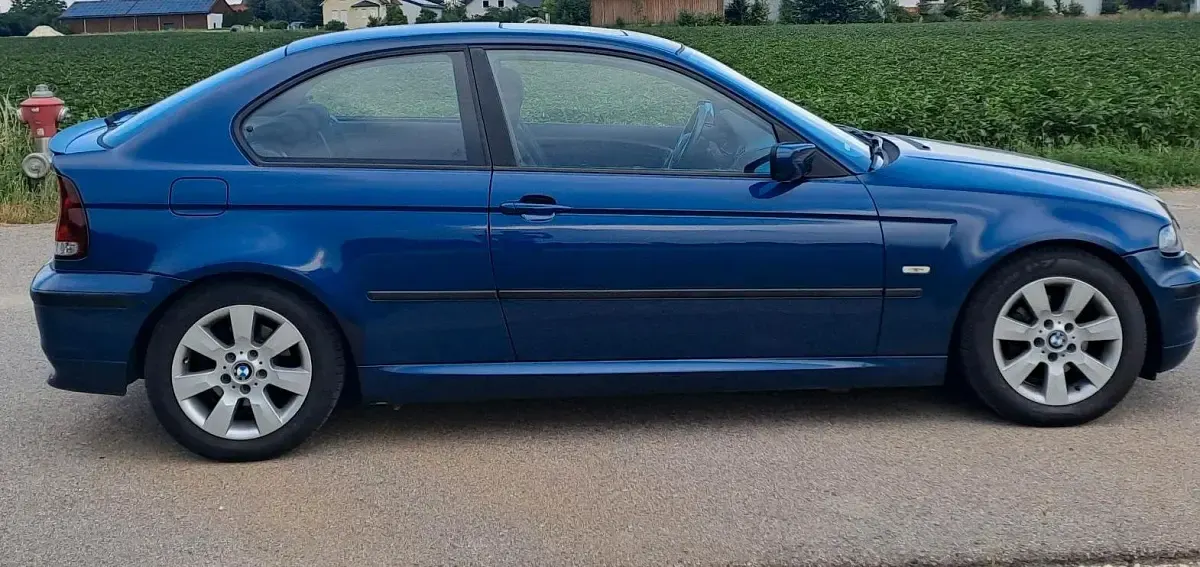 Gebraucht BMW 316 Compact 116 PS (85 kW) 2004 Blau Kleinwagen
