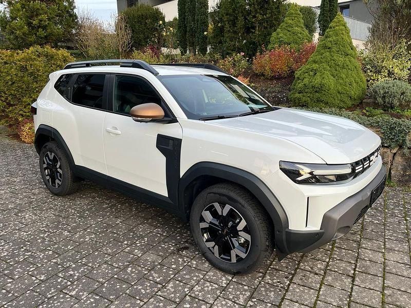 Neu Dacia Duster Extreme 131 PS (96 kW) 2025 Weiß SUV