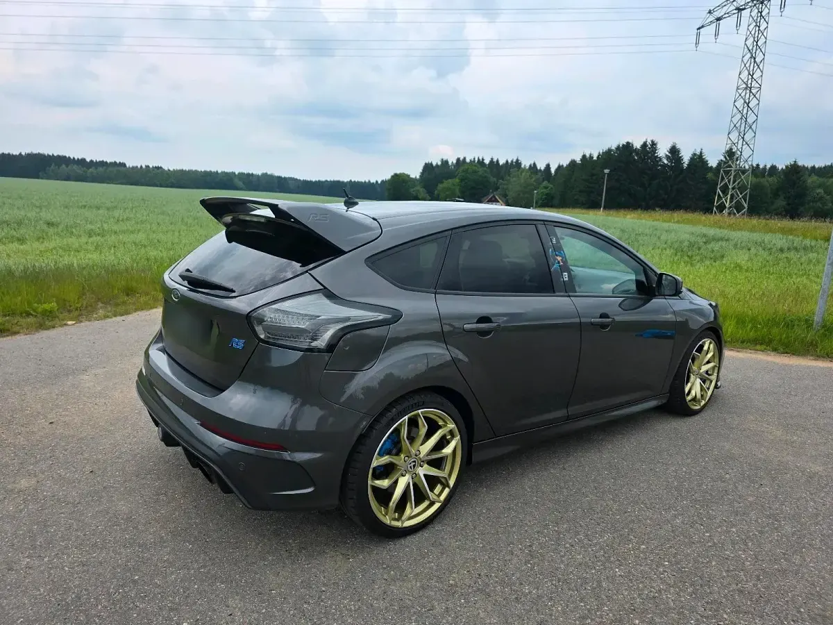 Gebraucht Ford Focus RS 350 PS (257 kW) 2017 Limousine
