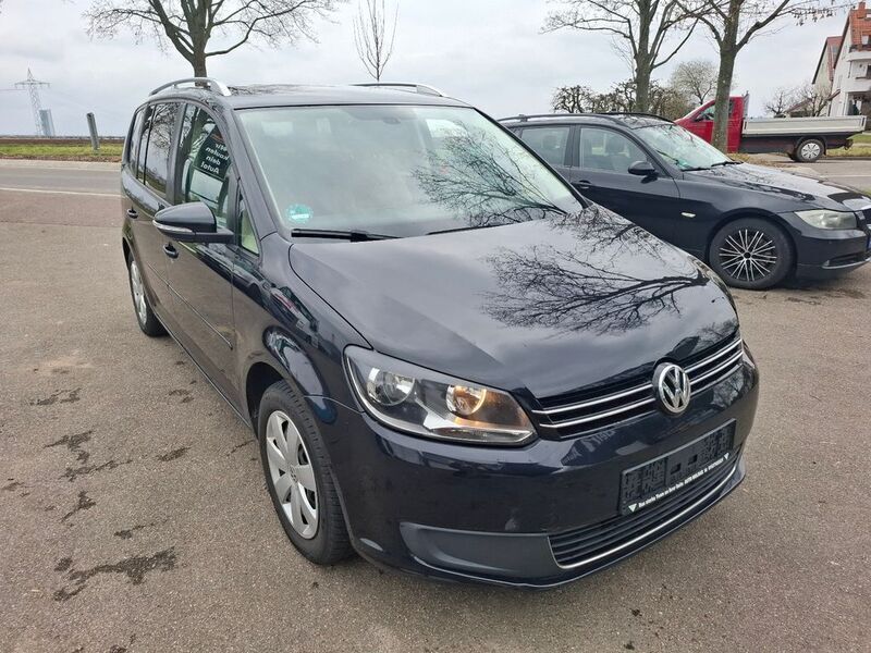 Schwarz Gebraucht 2014 VW Touran Van / Kleinbus | 6.500 € (Guter Preis) - Bild 1/4