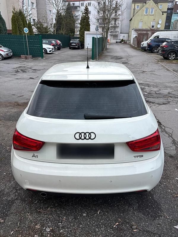Gebraucht Audi A1 Ambition 86 PS (63 kW) 2012 Weiß Kleinwagen