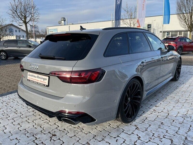 Gebraucht Audi RS4 Ambiente 450 PS (330 kW) 2021 Grau Kombi