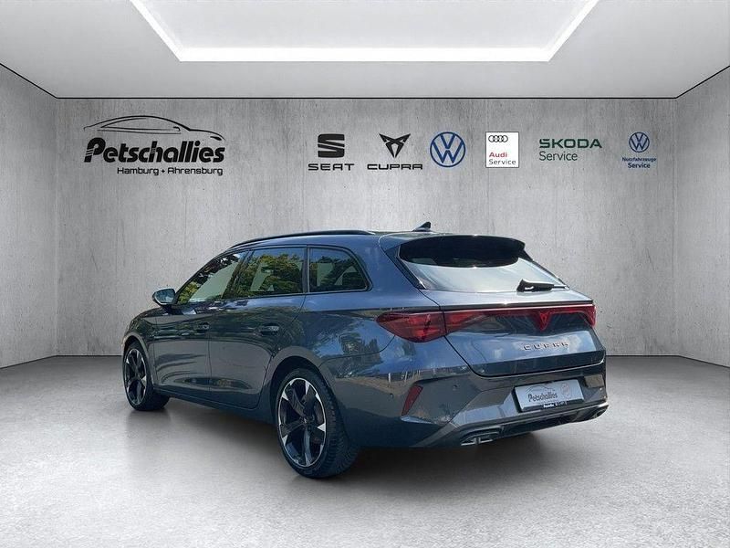 Usata Cupra Leon 150 CV (110 kW) 2024 Grigio Berlina