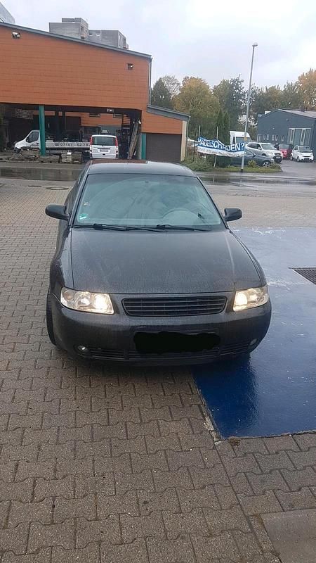 Schwarz Gebraucht 2002 Audi A3 Coupé | 1.500 € (Guter Preis) - Bild 1/4