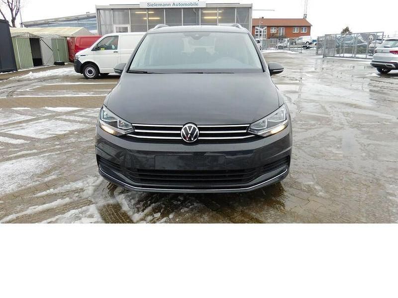 Gebraucht VW Touran Active 150 PS (110 kW) 2021 Uranograu Van / Kleinbus