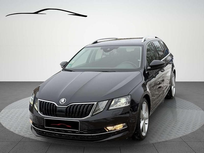 Schwarzmagic perleffekt Gebraucht 2017 Skoda Octavia Style Kombi | 13.200 € (Fairer Preis) - Bild 1/4