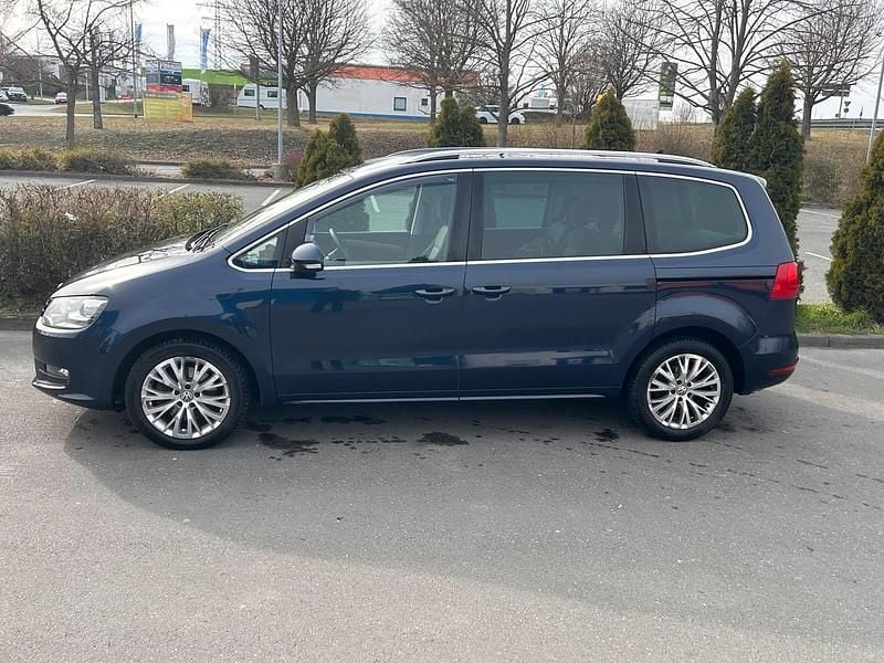 Gebraucht VW Sharan 137 PS (100 kW) 2011 Blau Van / Kleinbus