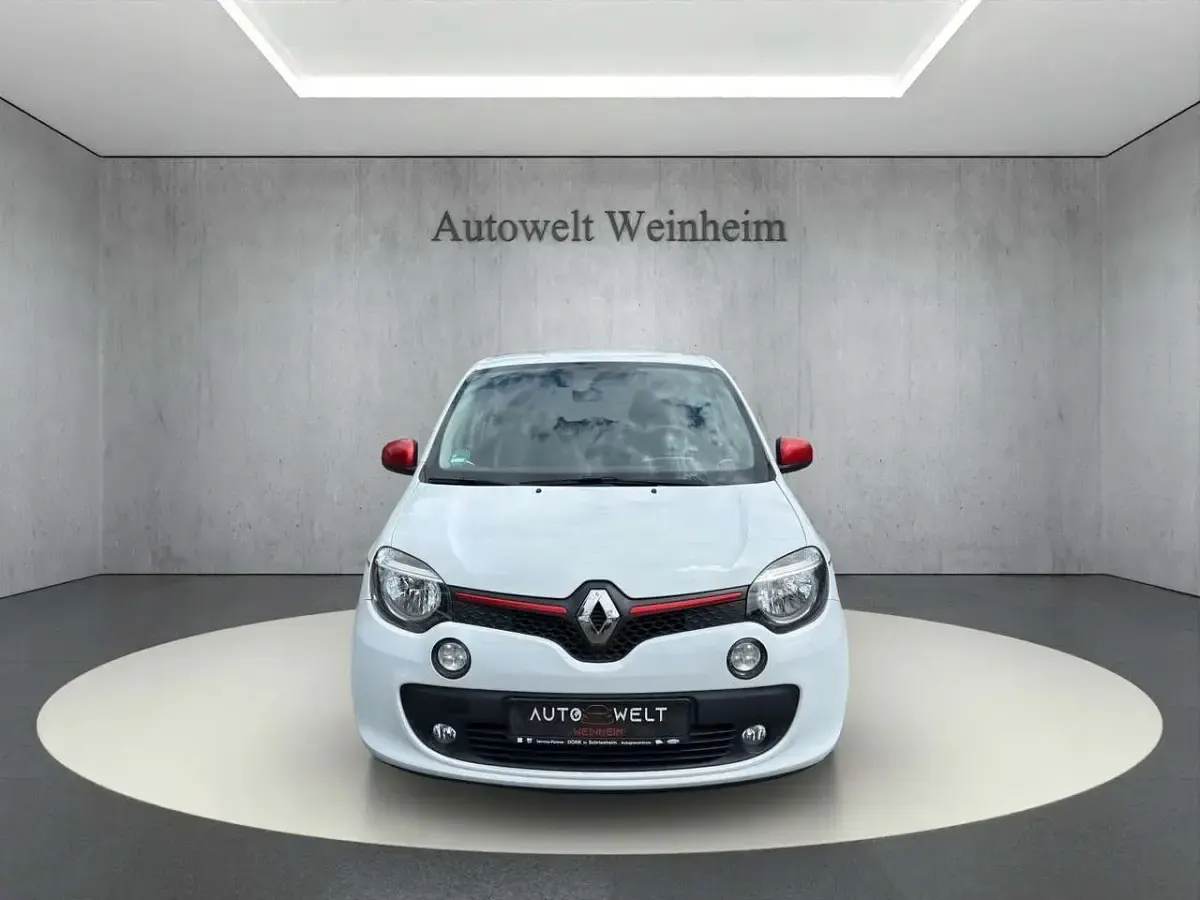 Gebraucht Renault Twingo Luxe 90 PS (66 kW) 2016 Weiß Kleinwagen